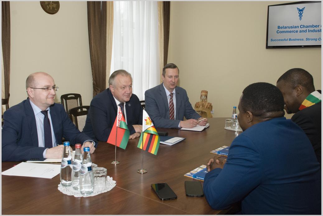Chairman Mikhael Miatlikov meets President of the Zimbabwe National Chamber of Commerce Mike Kamungeremu