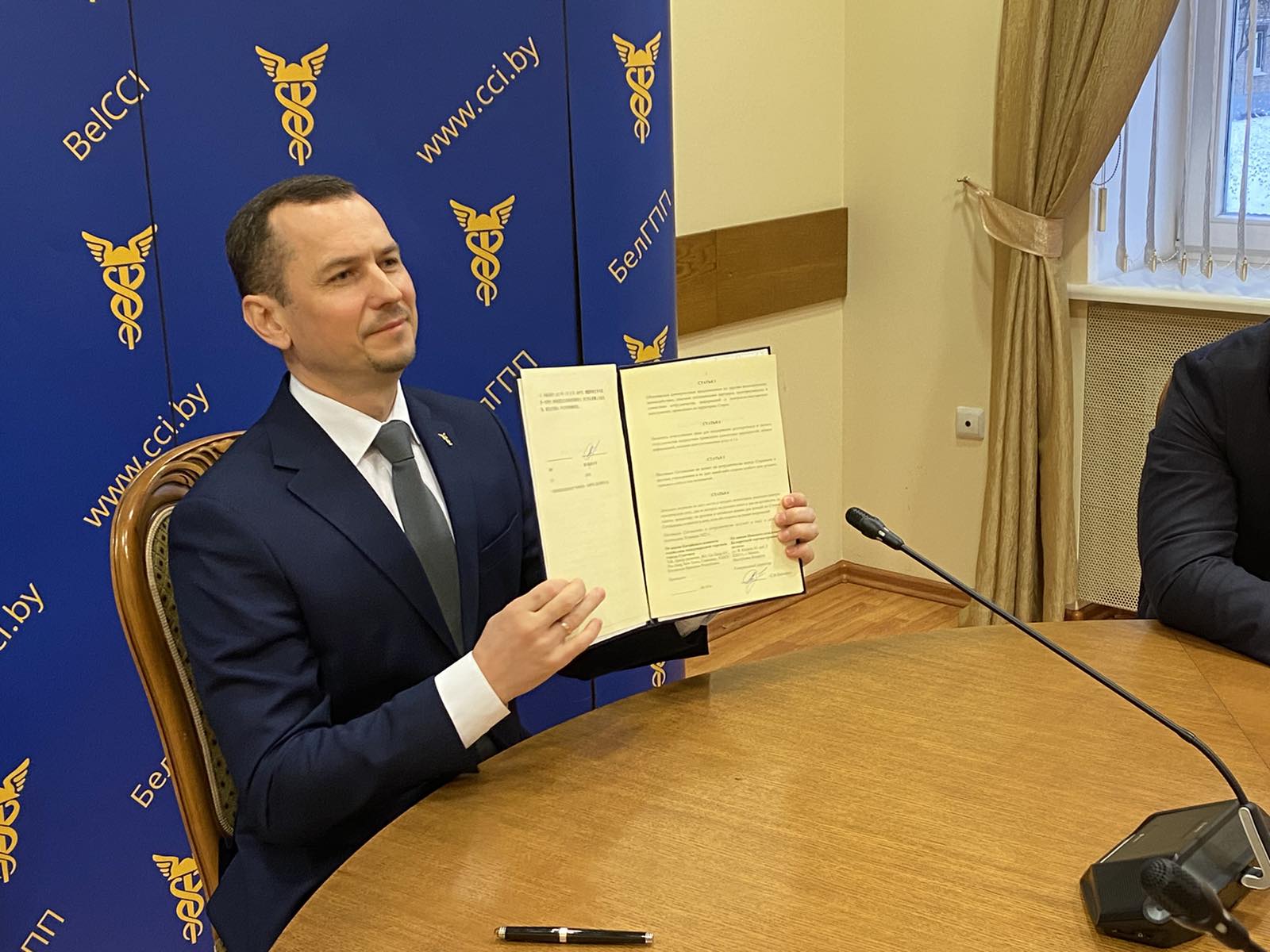 Падпісанне пагаднення аб супрацоўніцтве паміж Мінскім аддзяленнем БелГПП і ККСМГ г. Гуанчжоу