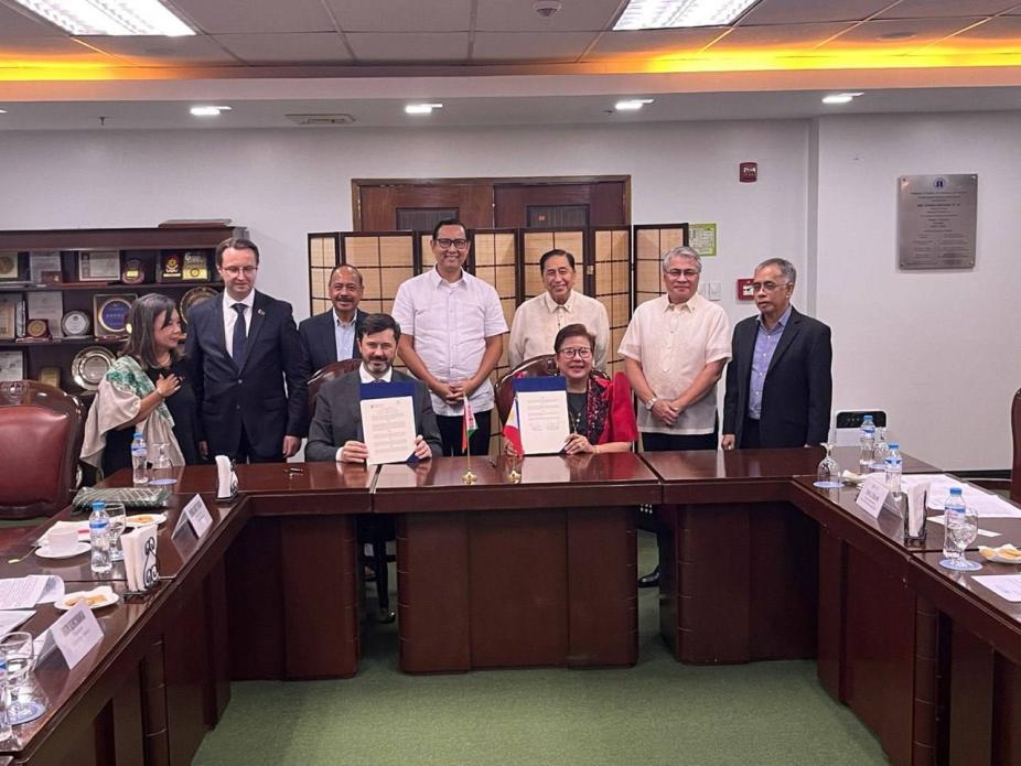 Memorandum of Understanding between BelCCI and Philippine Chamber of Commerce and Industry Memorandum of Understanding between BelCCI and Philippine Chamber of Commerce and Industry