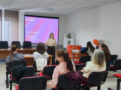 Стратэгіі прасоўвання тавараў на Wildberries і верыфікацыю «зроблена ў Беларусі» абмеркавалі на бізнес-сустрэчы ў Салігорску