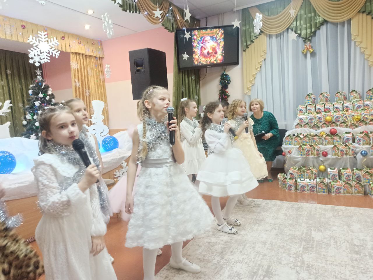 Навагодняя дабрачынная акцыя "Нашы дзеці"
